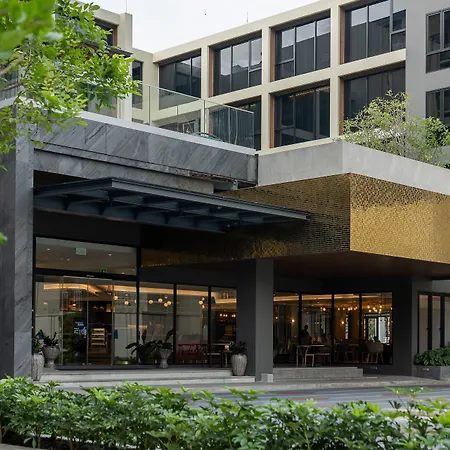 Centara Life Hotel Bangkok Phra Nakhon