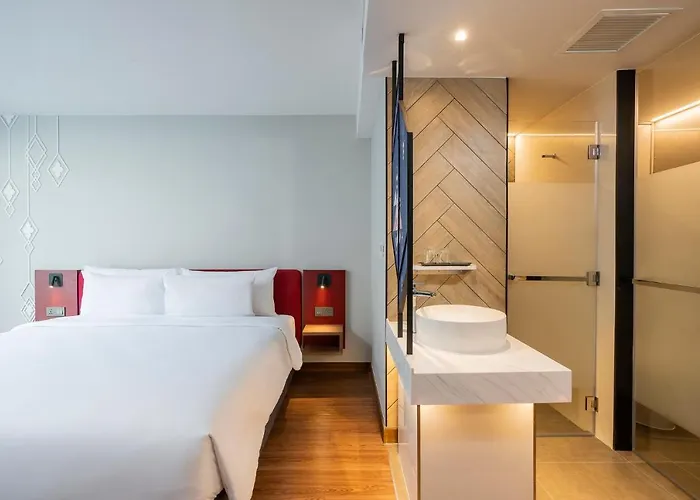 Centara Life Phra Nakhon 4* Bangkok