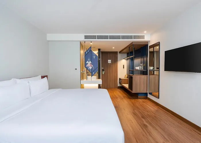 Centara Life Phra Nakhon 4* バンコク都