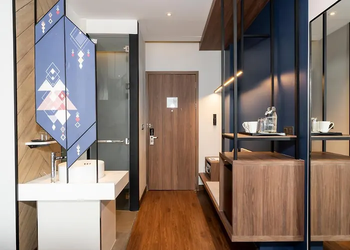 Centara Life Phra Nakhon 4* バンコク都