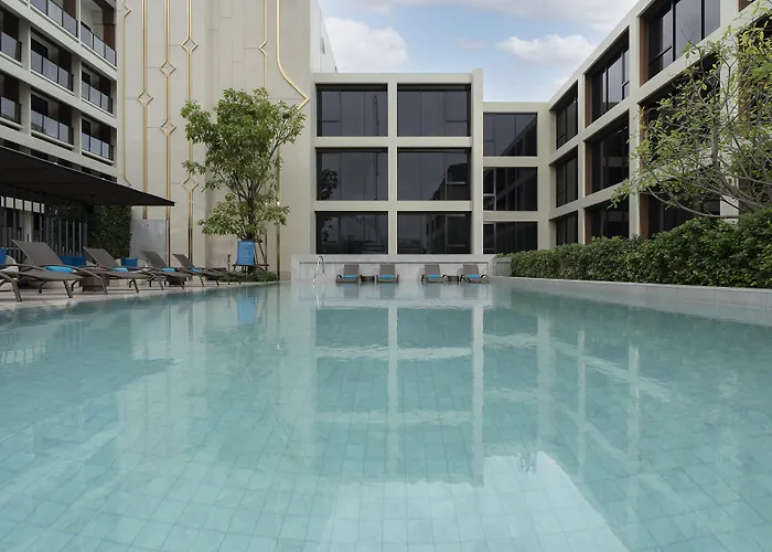 Centara Life Phra Nakhon 4* バンコク都