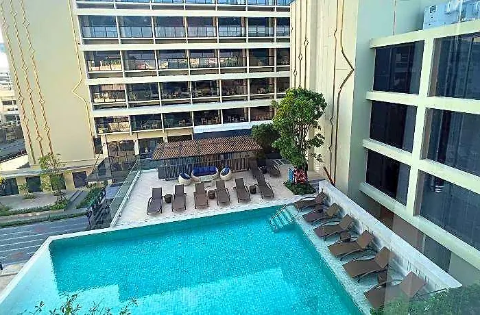 ホテル Centara Life Phra Nakhon 4*