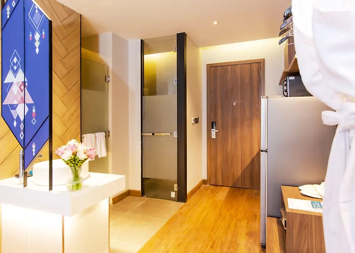 Centara Life Phra Nakhon מלון 4*